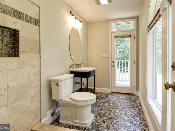 11501 Skipwith Lane, Potomac MD 20854