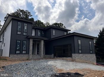 4017 Woodland Road