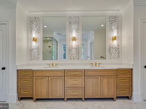 4740 34TH Road N, Arlington VA 22207