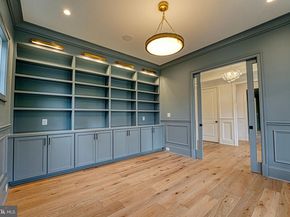 4740 34TH Road N, Arlington VA 22207