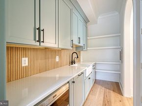 4740 34TH Road N, Arlington VA 22207