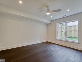 4740 34TH Road N, Arlington VA 22207