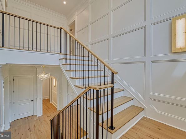4740 34TH Road N, Arlington VA 22207