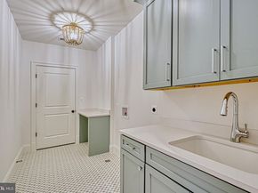 4740 34TH Road N, Arlington VA 22207