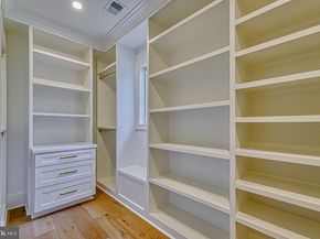 4740 34TH Road N, Arlington VA 22207