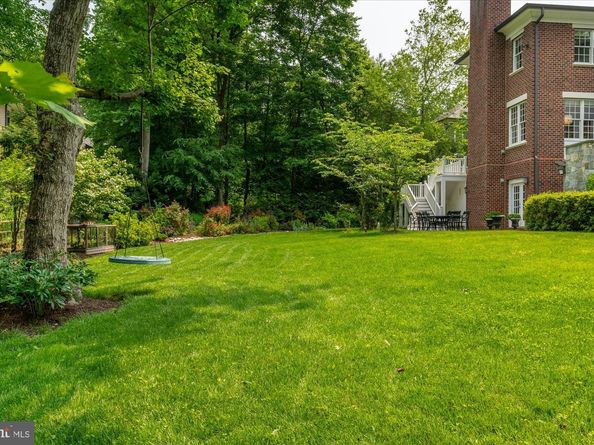 6804 Benjamin Street, Mclean VA 22101