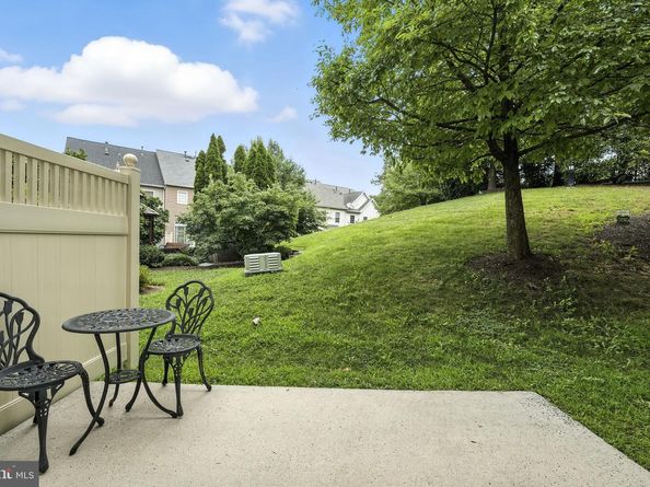 507 Triadelphia Way, Alexandria VA 22312