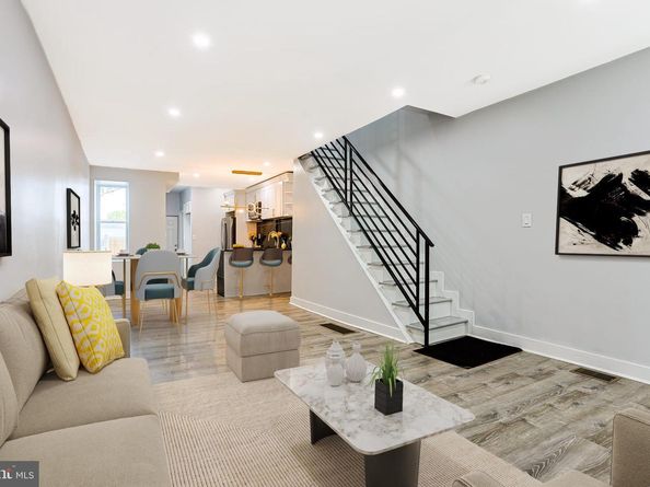 2825 E Victoria Street, Philadelphia PA 19134
