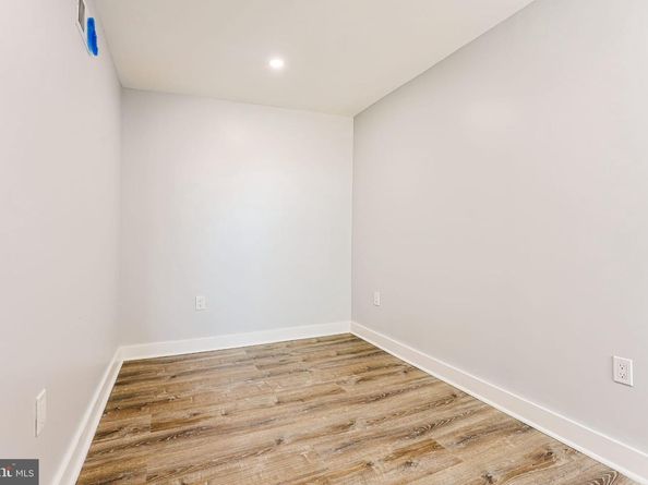 2825 E Victoria Street, Philadelphia PA 19134
