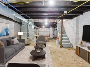 2825 E Victoria Street, Philadelphia PA 19134