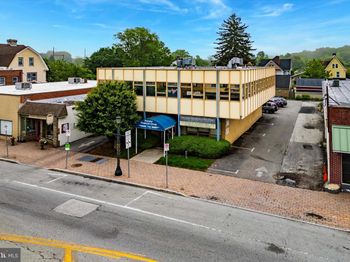 119 S Easton Road