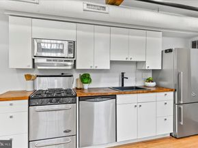 320 Race Street 1, Philadelphia PA 19106