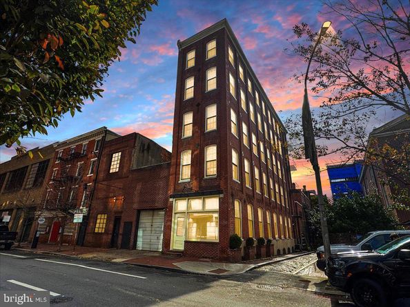 320 Race Street 1, Philadelphia PA 19106