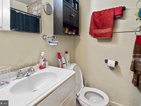 968 Mount Olivet Road NE, Washington DC 20002
