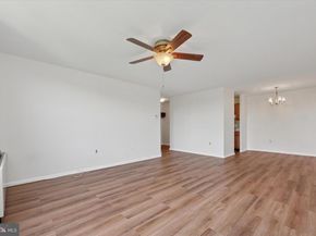 6100 Henry Avenue 7D, Philadelphia PA 19128