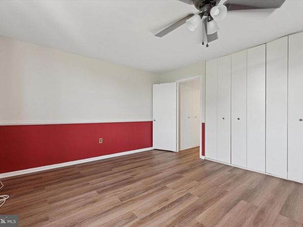 6100 Henry Avenue 7D, Philadelphia PA 19128