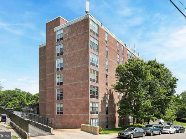 6100 Henry Avenue 7D, Philadelphia PA 19128