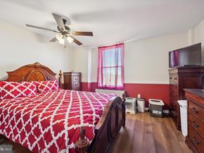 6100 Henry Avenue 7D, Philadelphia PA 19128