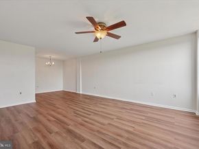 6100 Henry Avenue 7D, Philadelphia PA 19128