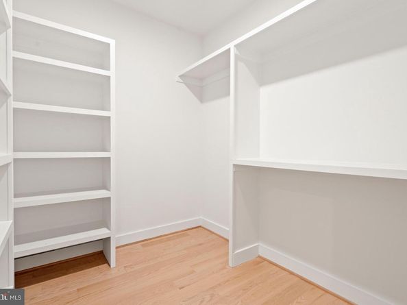 5427 3rd Street S, Arlington VA 22204