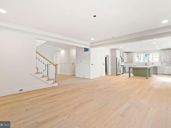 5427 3rd Street S, Arlington VA 22204