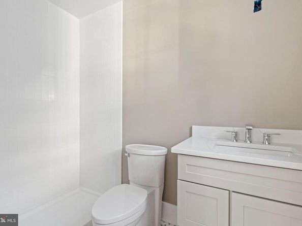 5427 3rd Street S, Arlington VA 22204