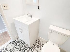 1917 Christian Street A, Philadelphia PA 19146