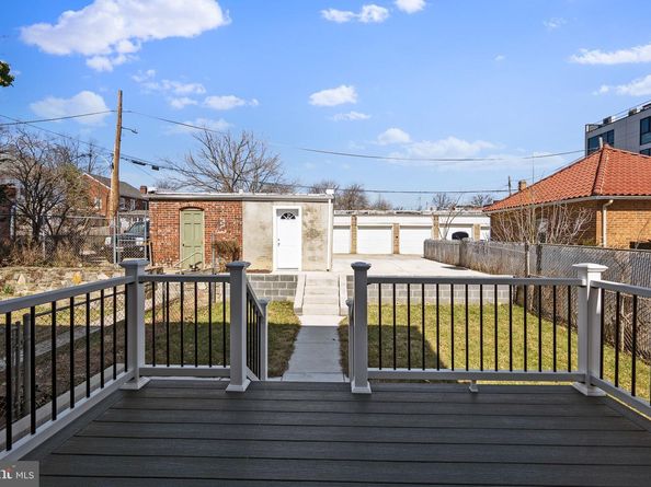 1117 Fern Street NW, Washington DC 20012