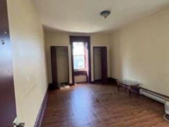 1514 W Erie Avenue, Philadelphia PA 19140
