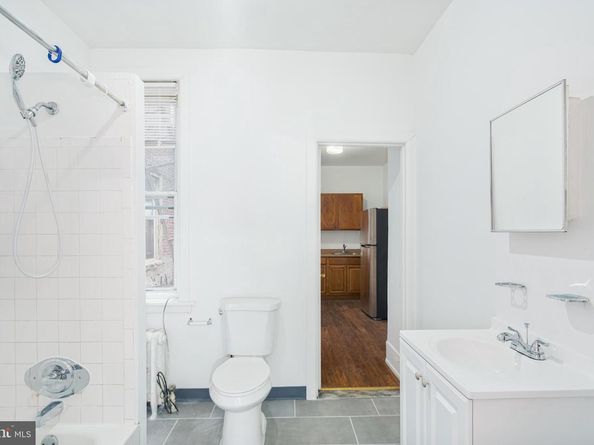 4039 N Broad Street, Philadelphia PA 19140