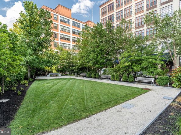210 S 25TH Street 905, Philadelphia PA 19103