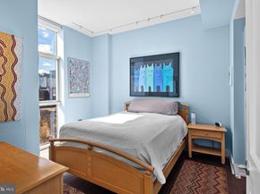 210 S 25TH Street 905, Philadelphia PA 19103