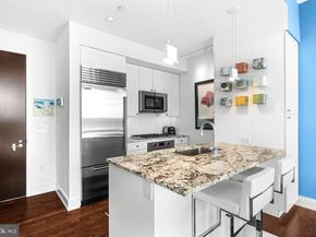 210 S 25TH Street 905, Philadelphia PA 19103