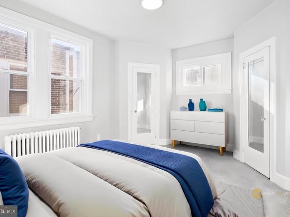 1426 W Grange Avenue, Philadelphia PA 19141