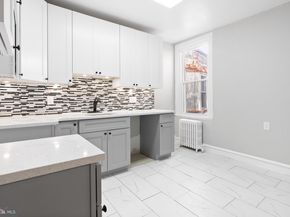 1426 W Grange Avenue, Philadelphia PA 19141