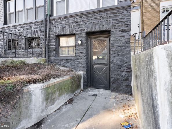 1426 W Grange Avenue, Philadelphia PA 19141