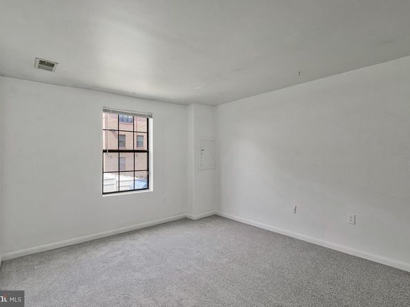 2139 Young Street SE 101, Washington DC 20020