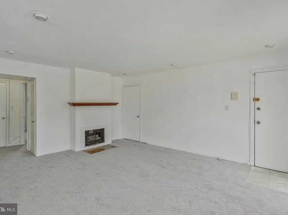 2139 Young Street SE 101, Washington DC 20020