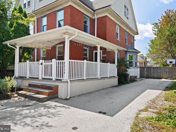 1114 County Line, Bryn Mawr PA 19010