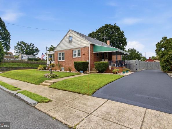 2 Myrtle Avenue, Ridley Park PA 19078