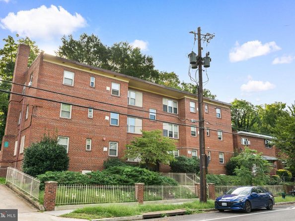 4190 Livingston SE, Washington DC 20032