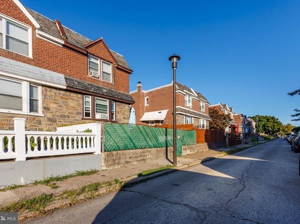 1203 Mckinley Street, Philadelphia PA 19111