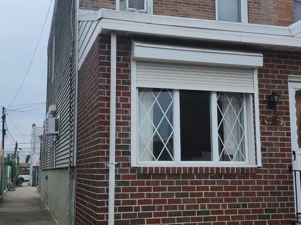 4412 Edgemont Street, Philadelphia PA 19137