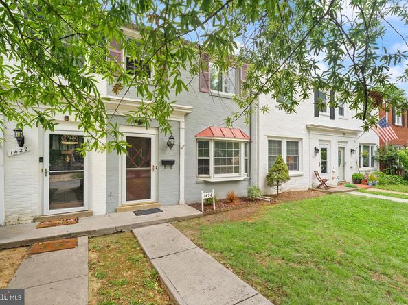 1424 Dogwood Drive, Alexandria VA 22302