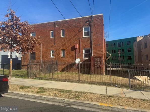4250 6TH Street SE, Washington DC 20032