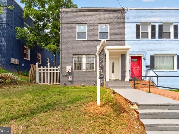 922 47TH Street NE, Washington DC 20019