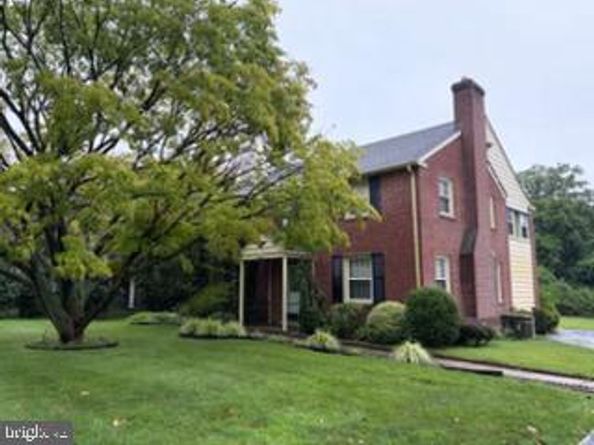 2635 Springfield Road, Broomall PA 19008