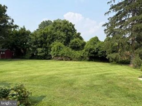 2635 Springfield Road, Broomall PA 19008