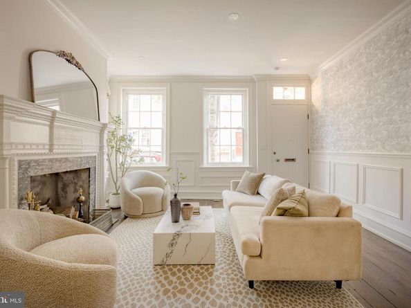 514 Delancey Street, Philadelphia PA 19106