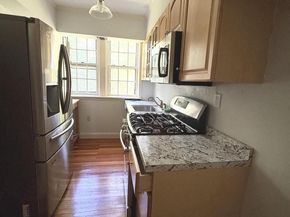 415 City Avenue E2, Merion Station PA 19066